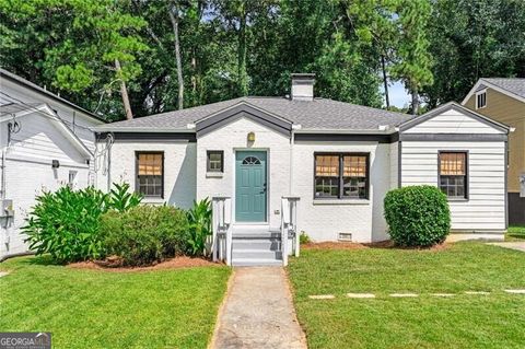 Photo of 1739 Emerald Avenue SW, Atlanta, GA 30310 (MLS # 10613511)