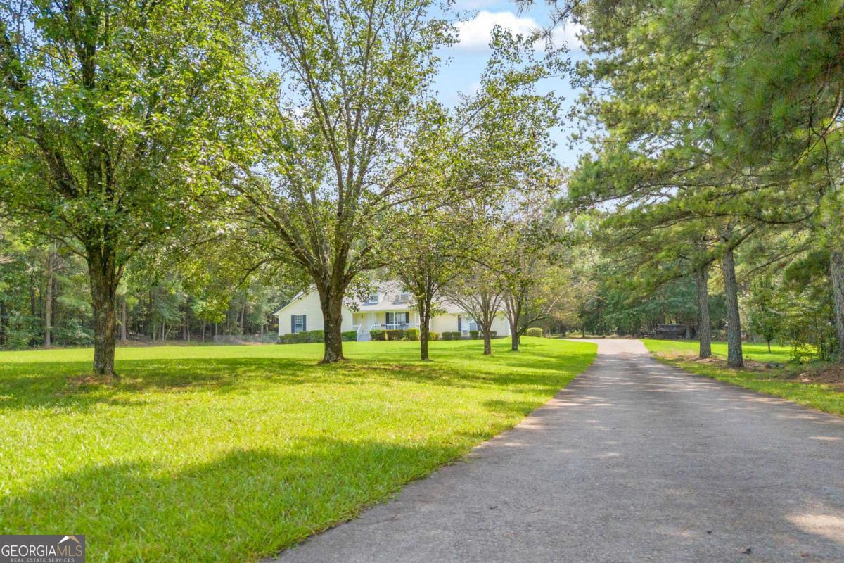 1102 Carl Bethlehem RD