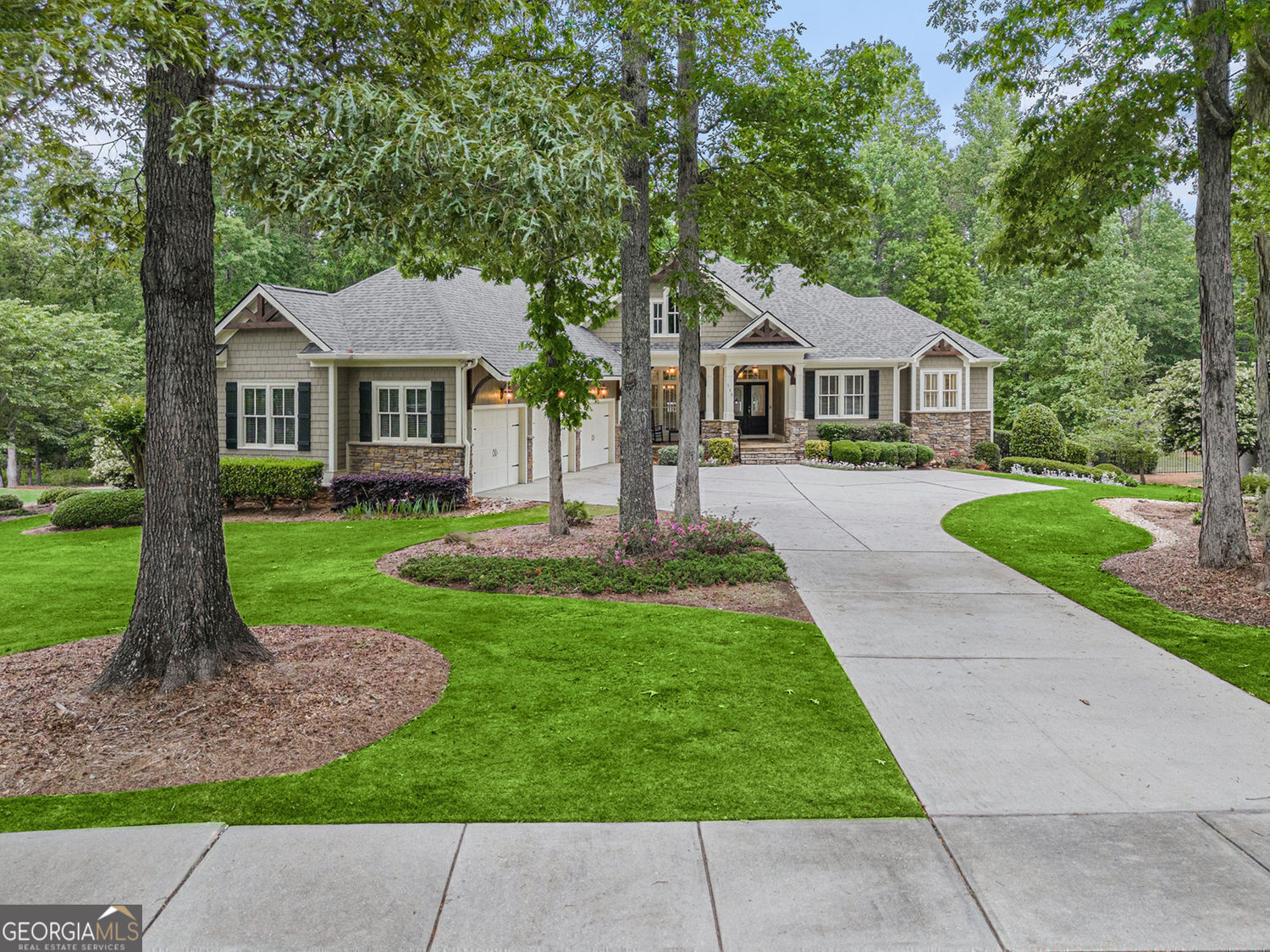 115 Edgewood PKWY