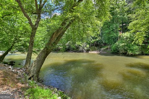 A home in Ellijay