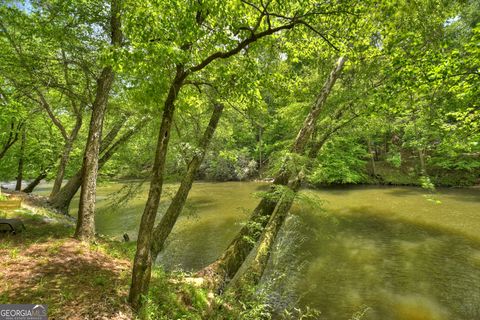 A home in Ellijay