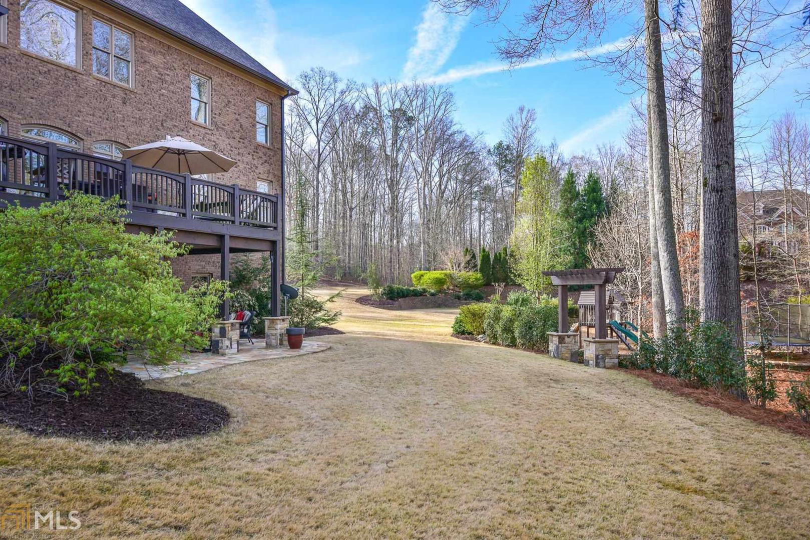 Triple Crown - Residential