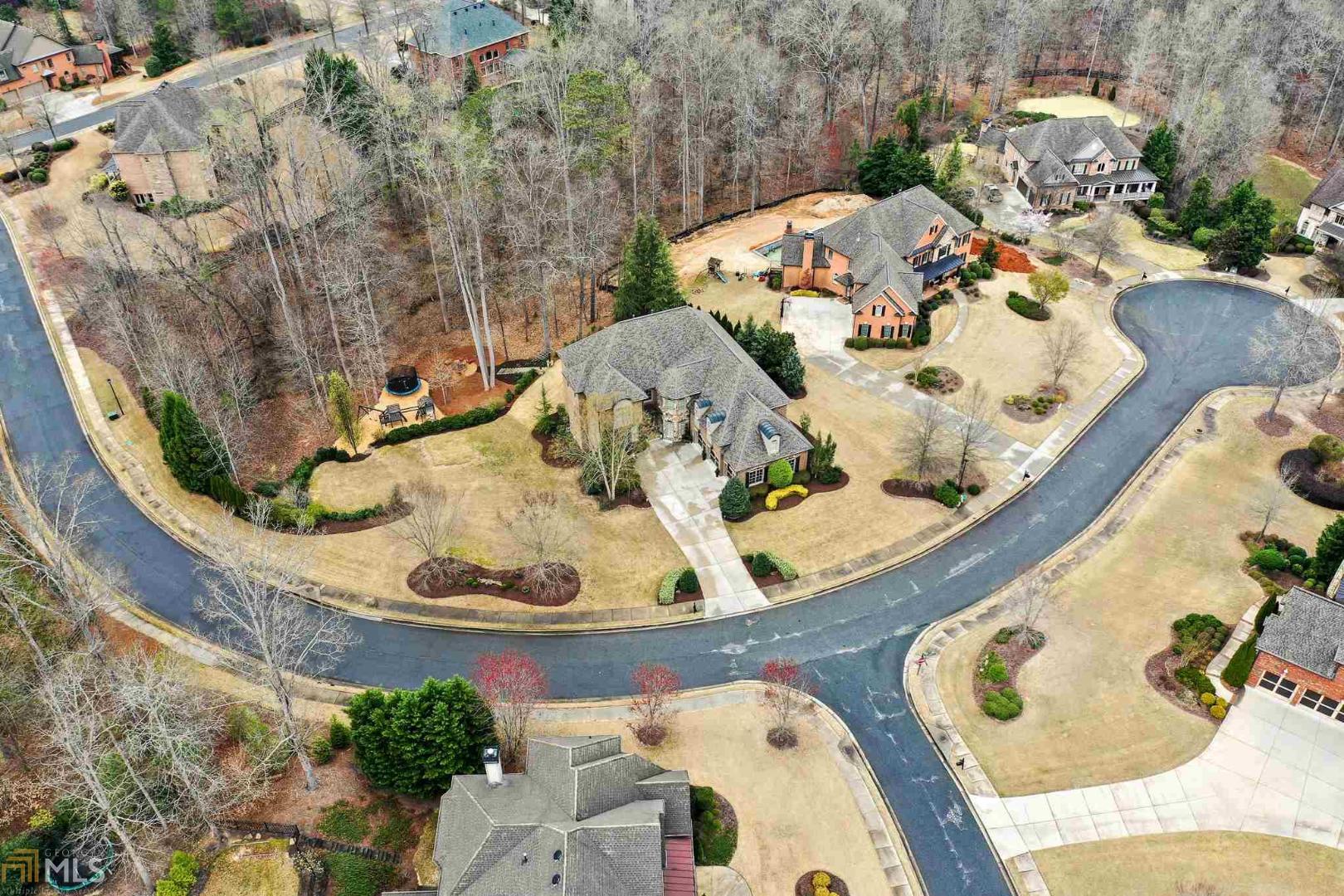 Triple Crown - Residential