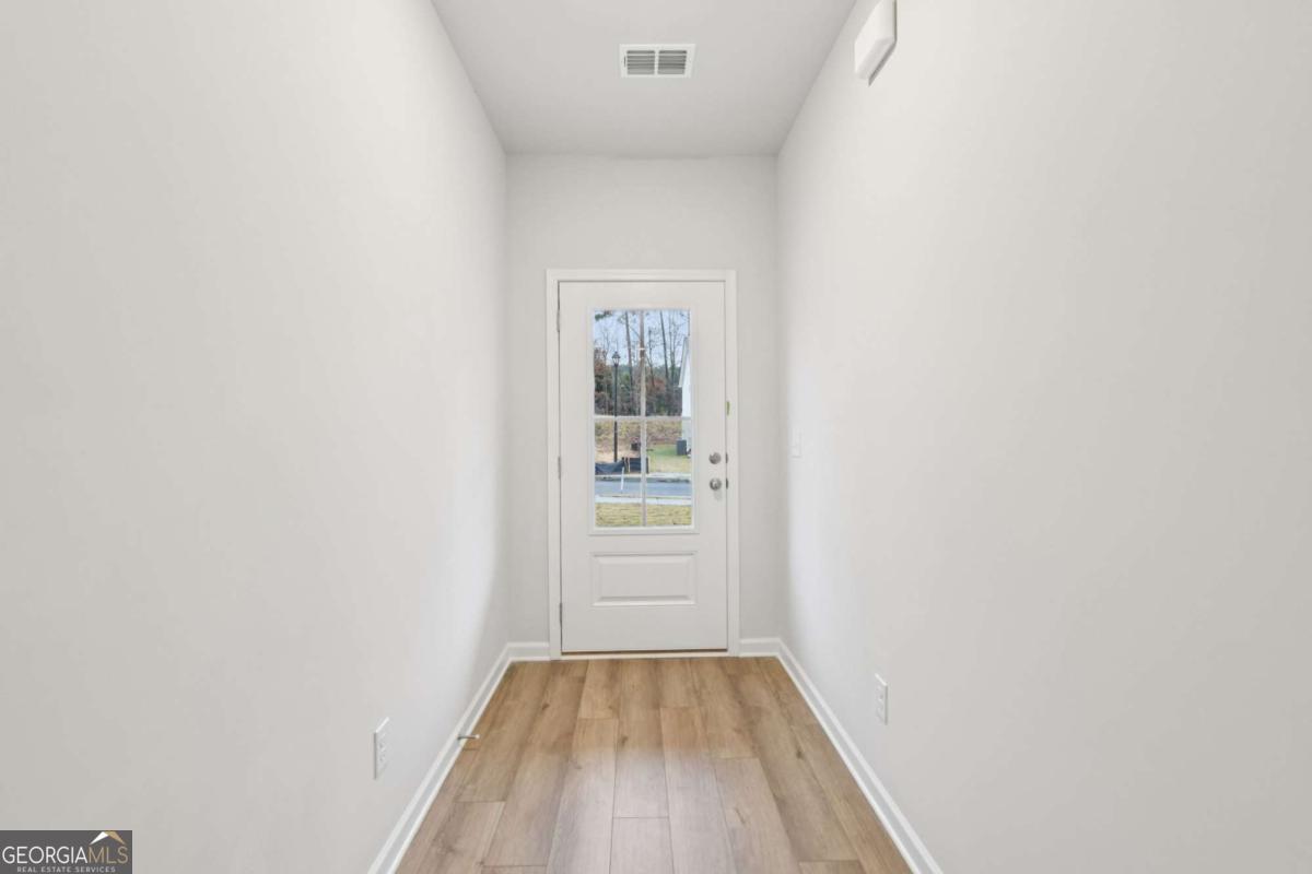 2525 Dixon PL