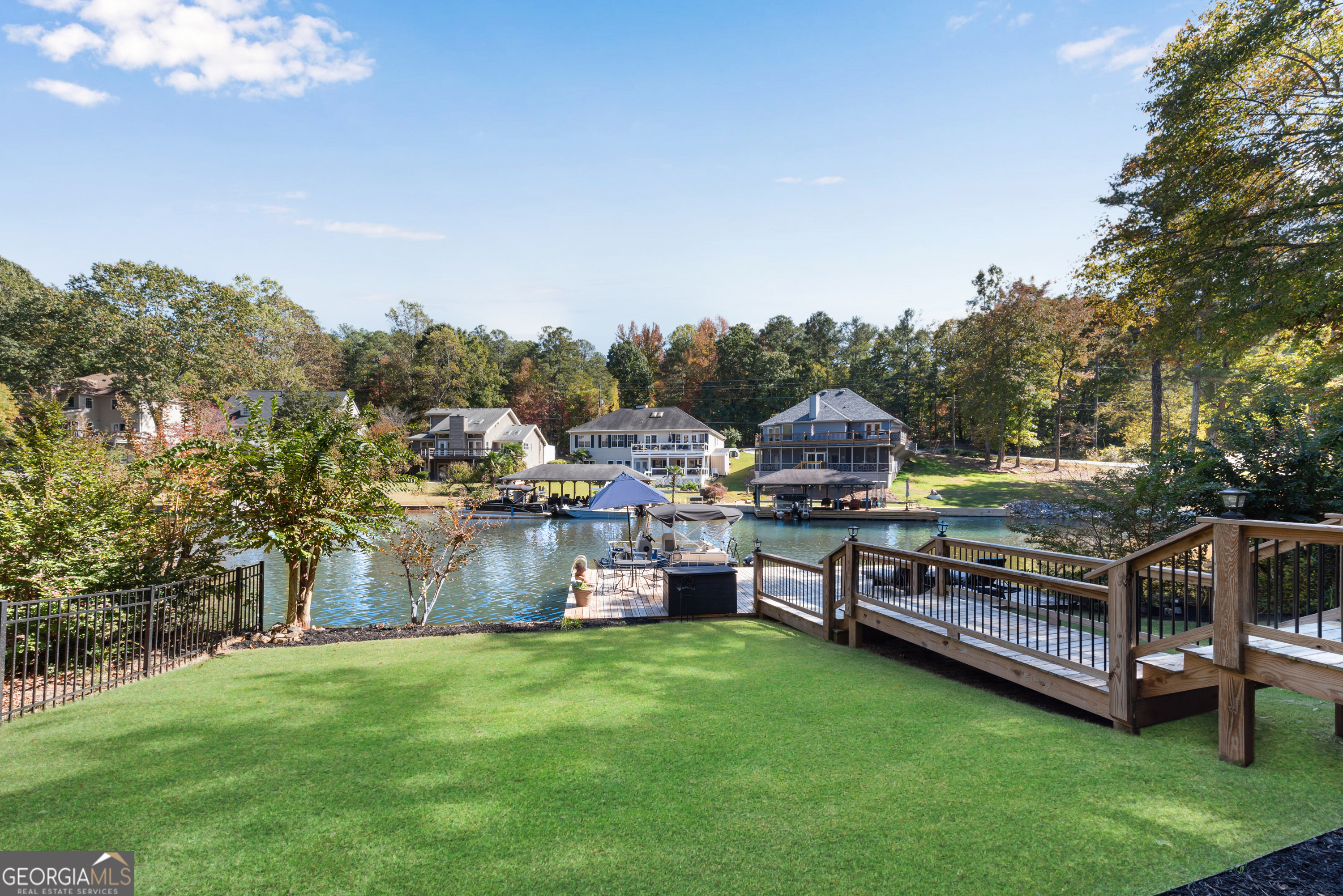 10005 Lakeview PKWY