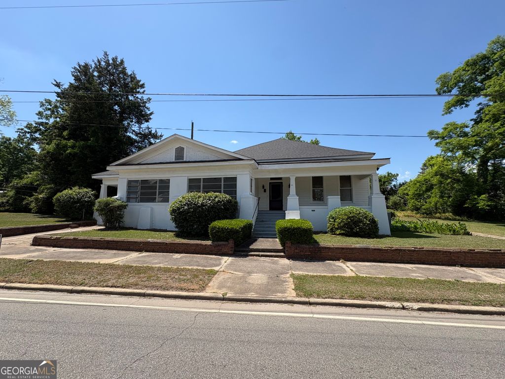 Photo of 210 E Church Street, Sandersville, GA 31082 (MLS # 10736908)