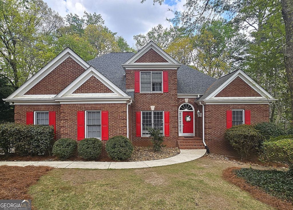 Photo of 4320 Waterford Drive, Suwanee, GA 30024 (MLS # 10725746)