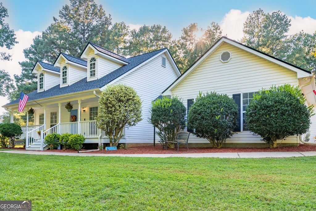 Photo of 3040 S Ola Road, Locust Grove, GA 30248 (MLS # 10849996)