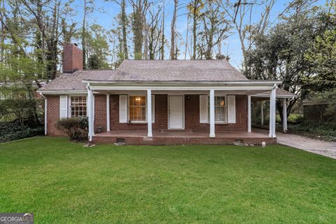 Photo of 1752 Laurelwood Drive SW, Atlanta, GA 30311 (MLS # 10764133)