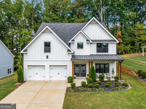 Photo of 3127 Cherry Blossom Lane, Atlanta, GA 30344 (MLS # 10664425)