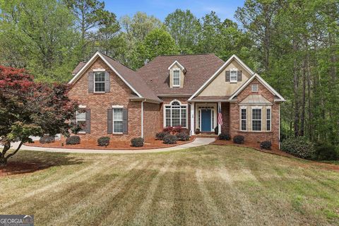 25 Lyndhurst WAY Sharpsburg GA 30277