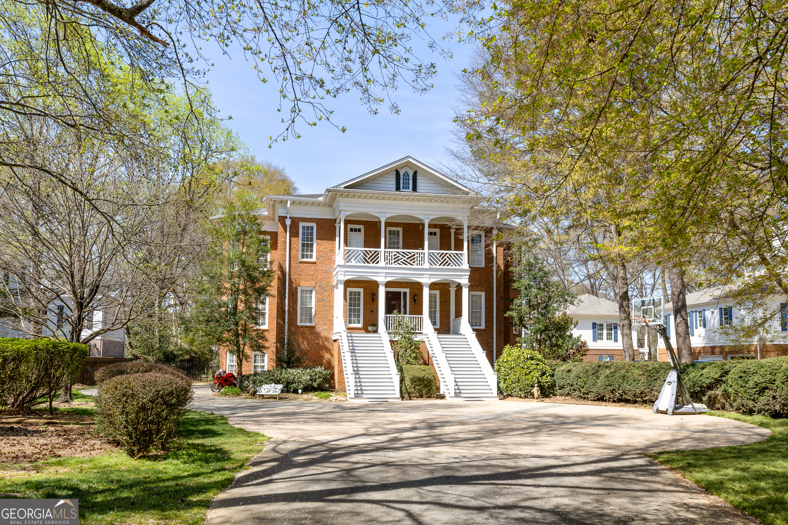 3847 Sweet Bottom DR