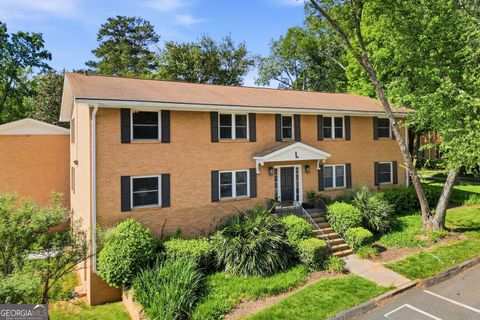 Photo of 3510 Roswell Road NW #L-4, Atlanta, GA 30305 (MLS # 10757780)