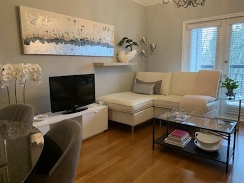 Enjoy city living in a great move in ready studio condo in Buckhead inside a gated community with assigned parking inside a gated garage and low monthly HOA dues. This beautiful studio has granite countertops, stainless appliances, custom cabinets and more. Amenities include two swimming pools, clubhouse, dog park, and fitness Center. Great location ITP close to 75 and 285, Truist Park, and 2 miles from Vinings, and minutes from Atlantic Station! You'll love the beautiful view from the private balcony. Owner/Agent.