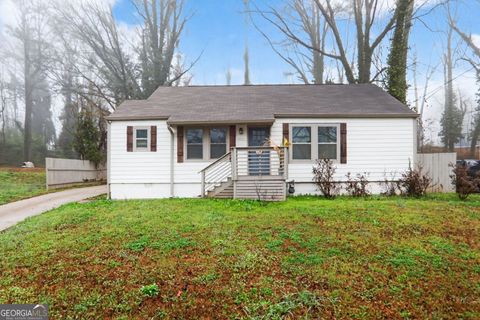 1963 Headland DR East Point GA 30344