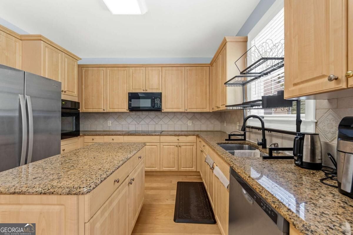 850 River Valley DR