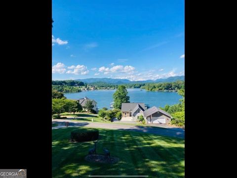 A home in Hiawassee