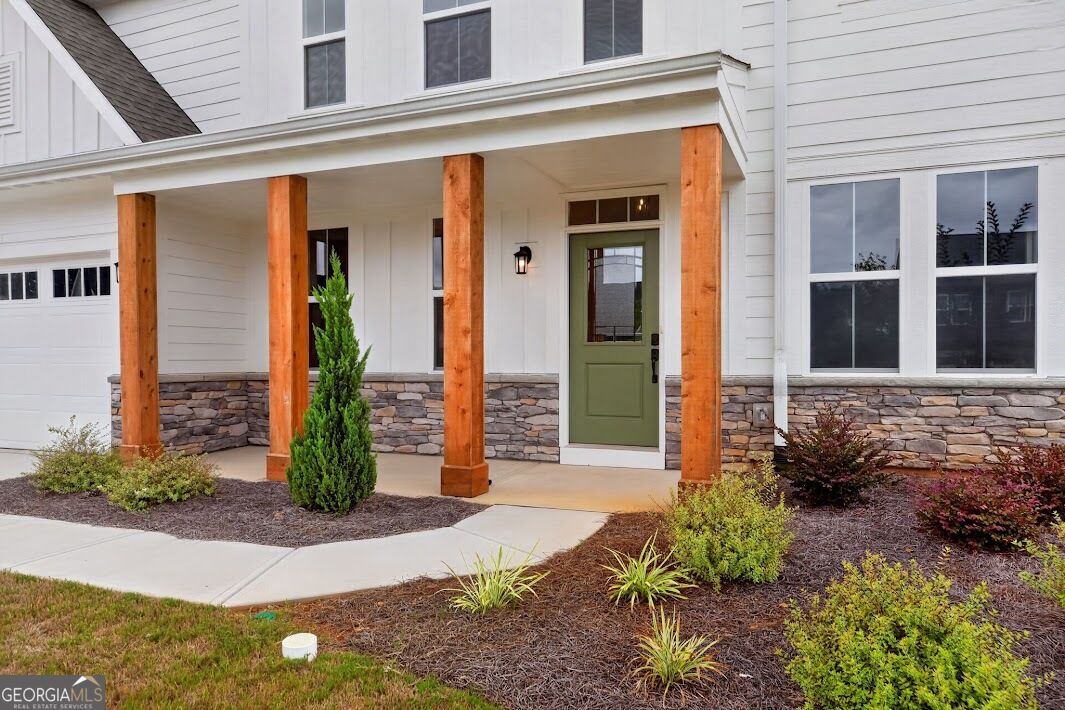 180 Pickens Bluff LN