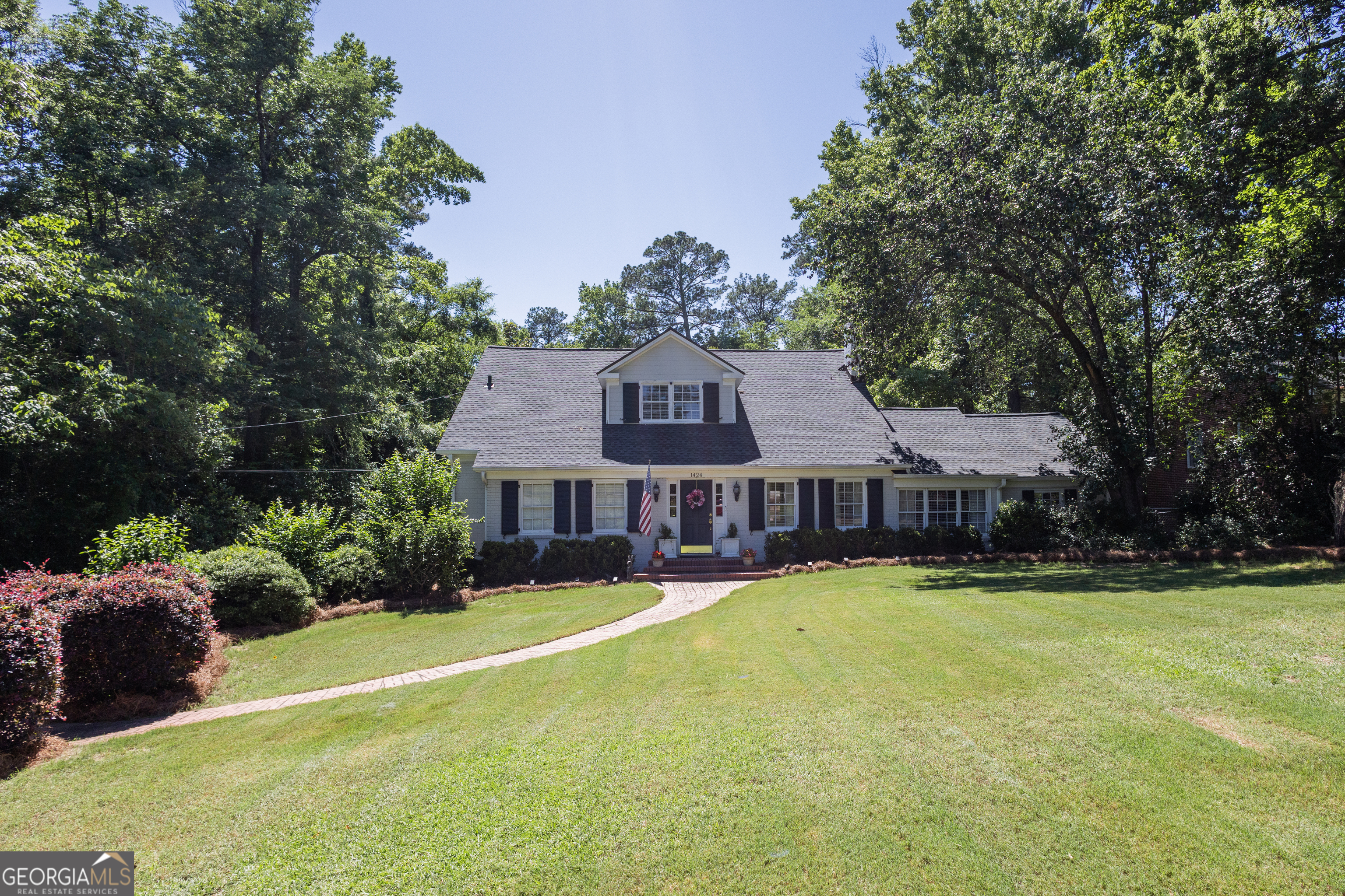 1424 Waverland DR