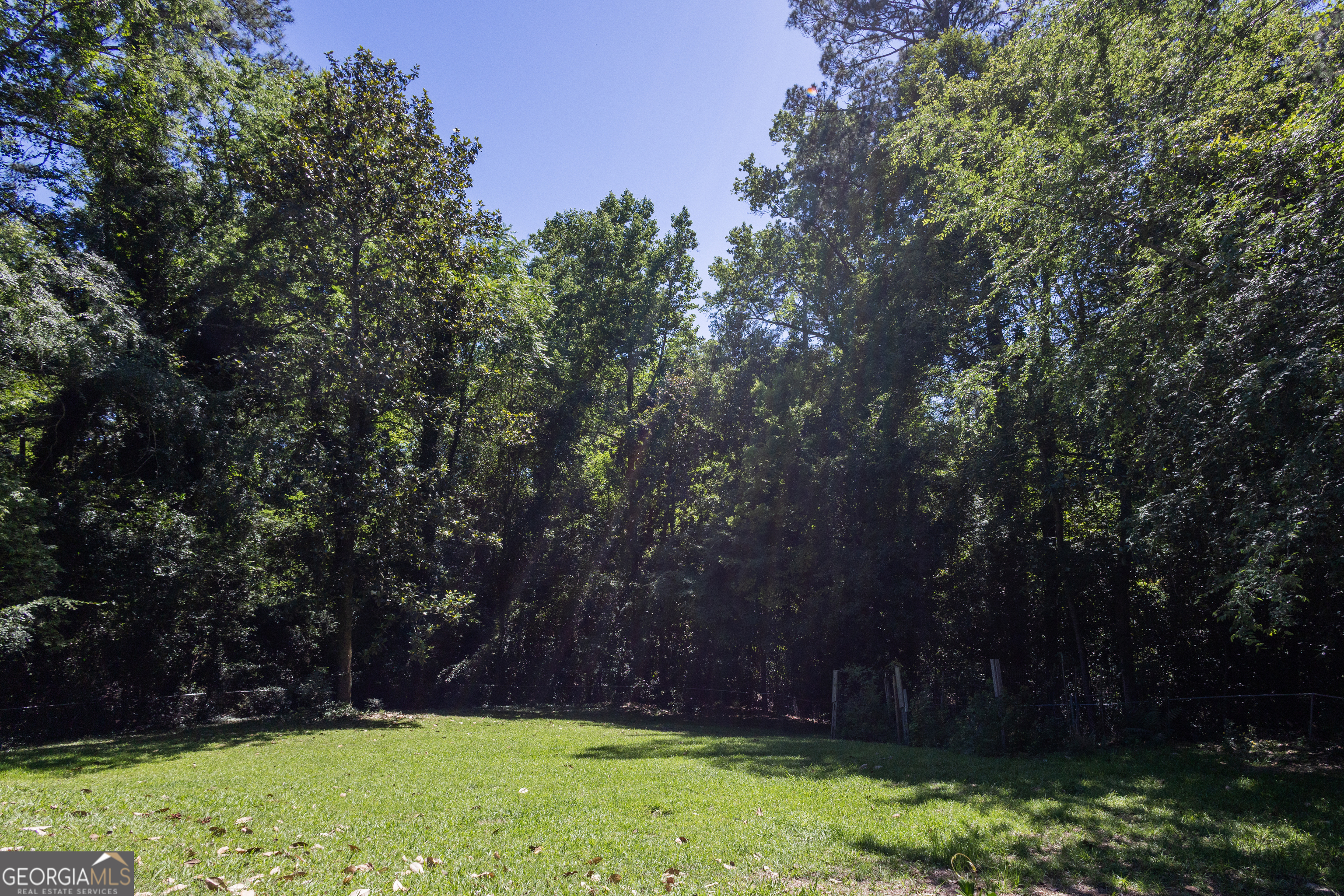 1424 Waverland DR