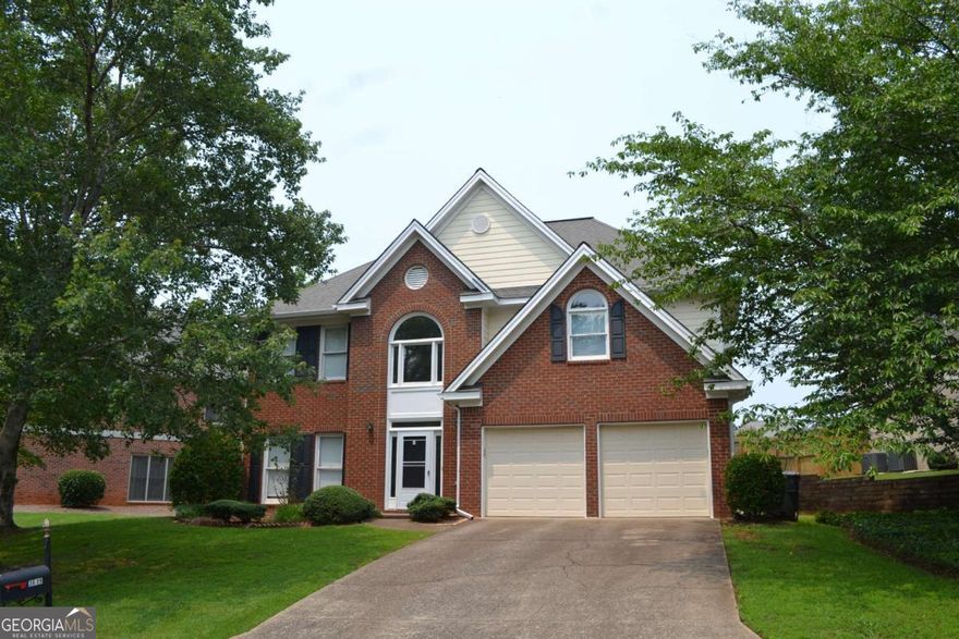 Excellent, newer construction in the Walton HS district. Move-in ready with newer paint and carpet, window treatments, some new flooring, and many more preparations. All in a bright, cheerful home. Separate living, dining and vaulted family rooms, Huge master suite with sitting or office area. Cul-de-sac street. Fenced backyard. Very nice rental property! Current tenant vacates on 6/30 - cleaning, etc to be completed by 7/5. Hurry, this one always leases very quickly!