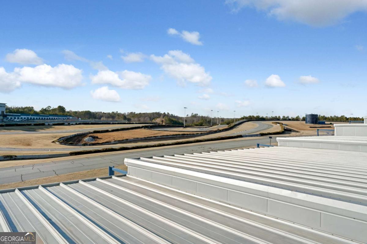 702 Joe Lane Cox DR 101