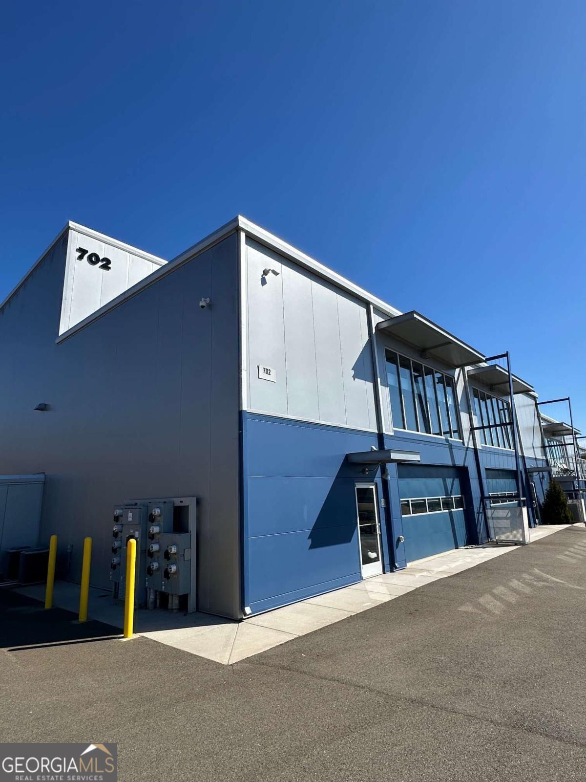 702 Joe Lane Cox DR 101