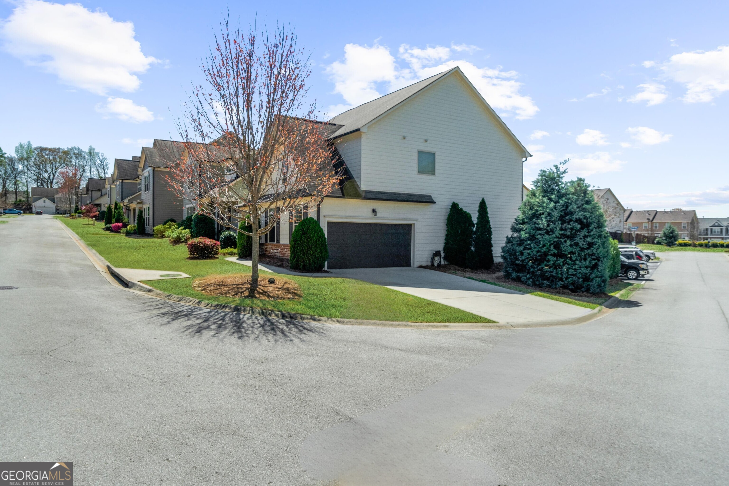 6008 Harbour Mist DR