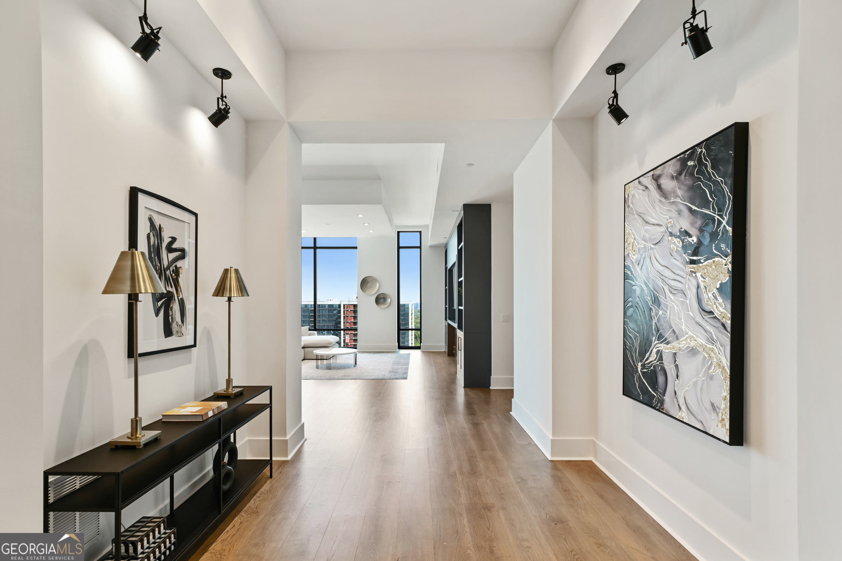 3107 Peachtree RD NE 2003 AKA PH3