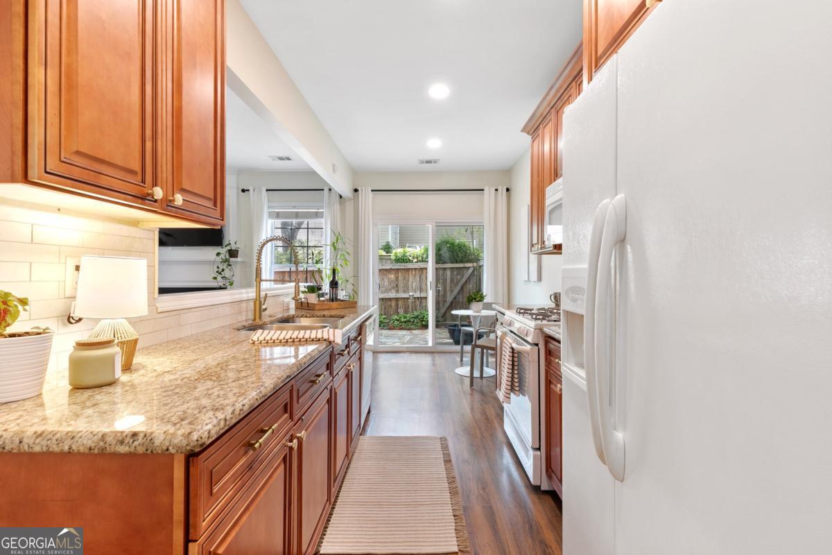 3303 Timbercreek CIR