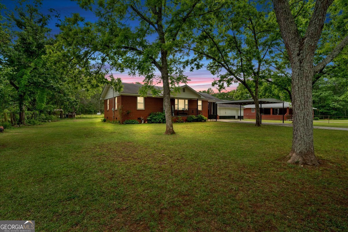 7783 Cantrell RD
