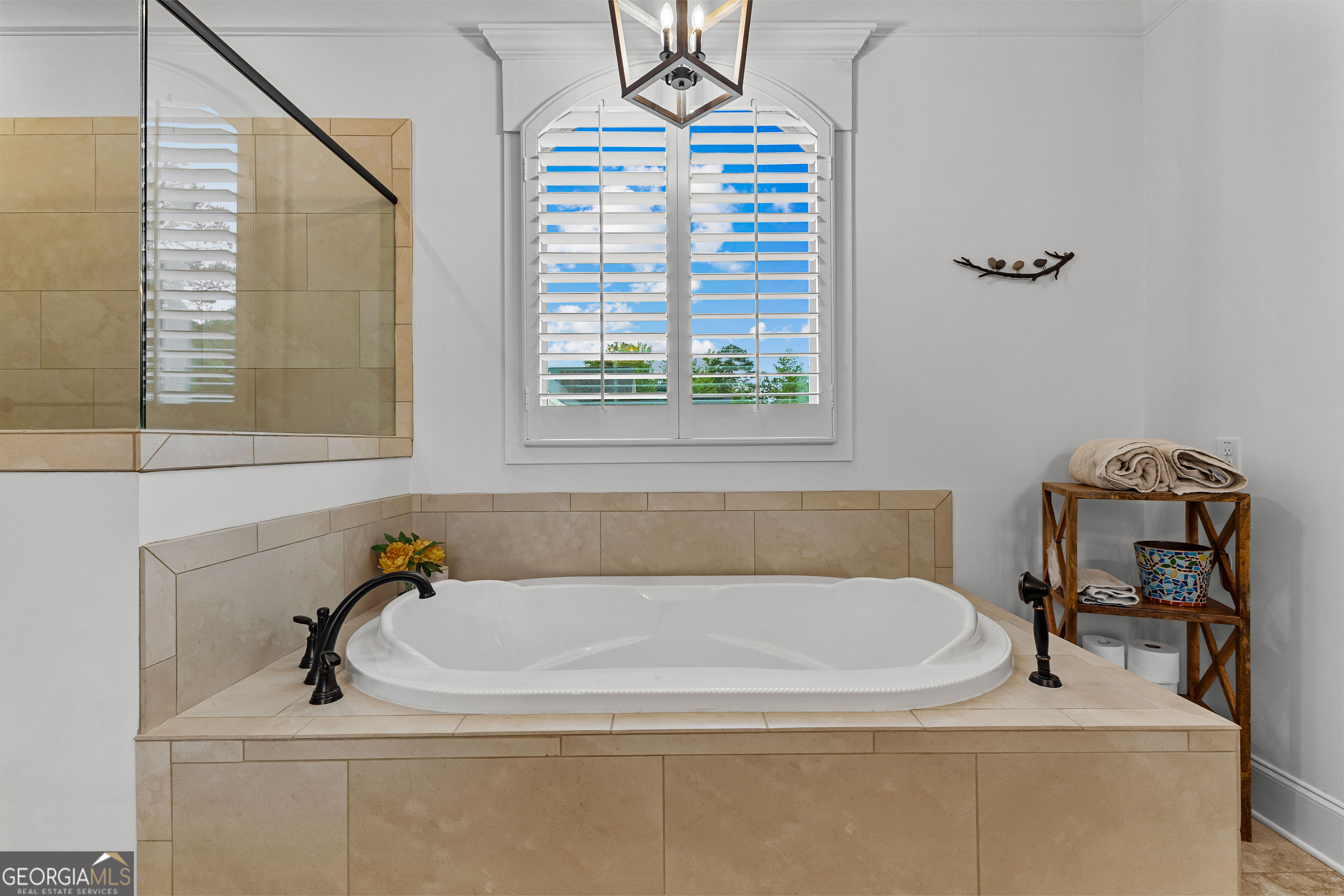 Tyrone, Georgia 30290, United States, 5 Bedrooms Bedrooms, ,5 BathroomsBathrooms,Residential,Pending,151123