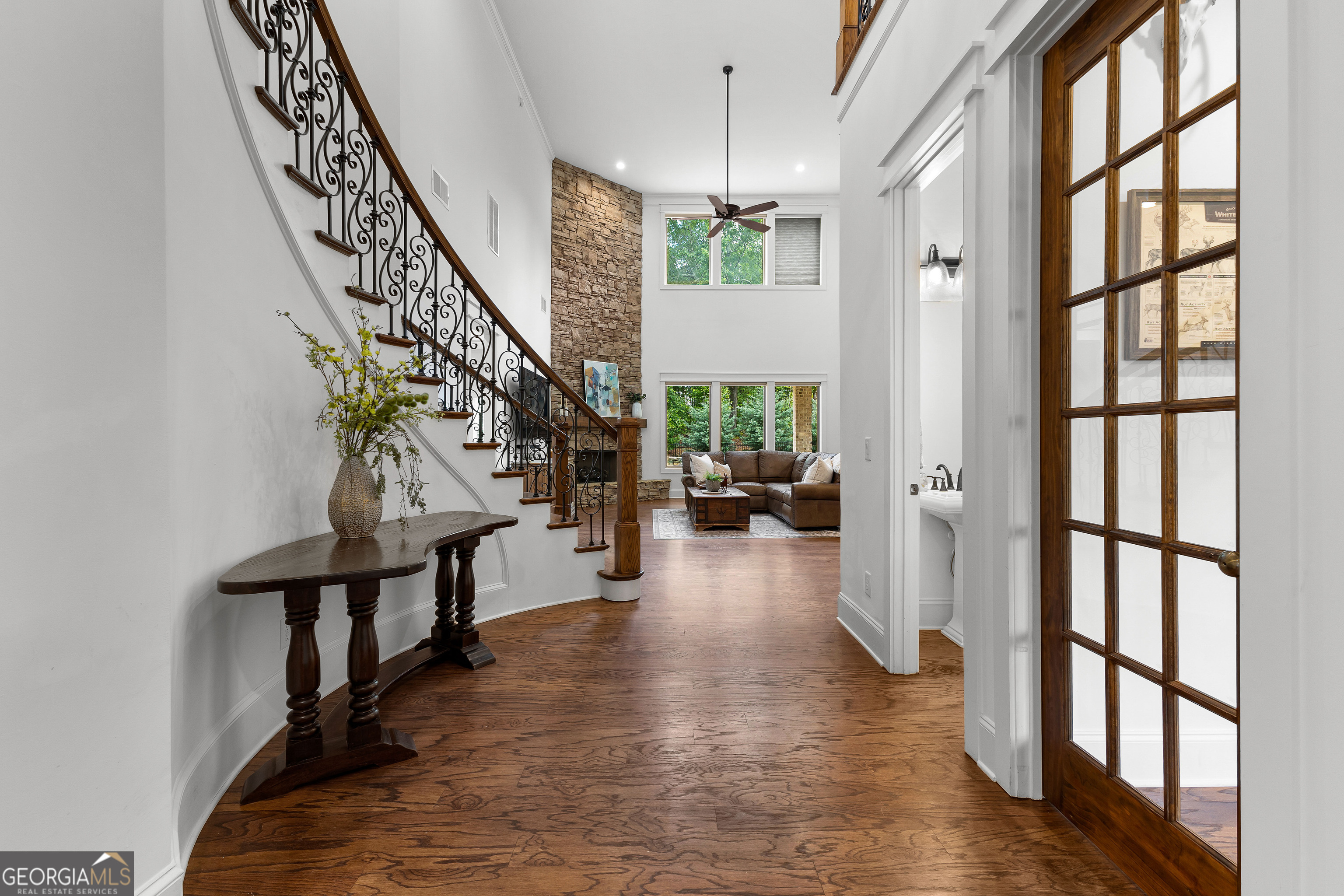 Tyrone, Georgia 30290, United States, 5 Bedrooms Bedrooms, ,5 BathroomsBathrooms,Residential,Pending,151123