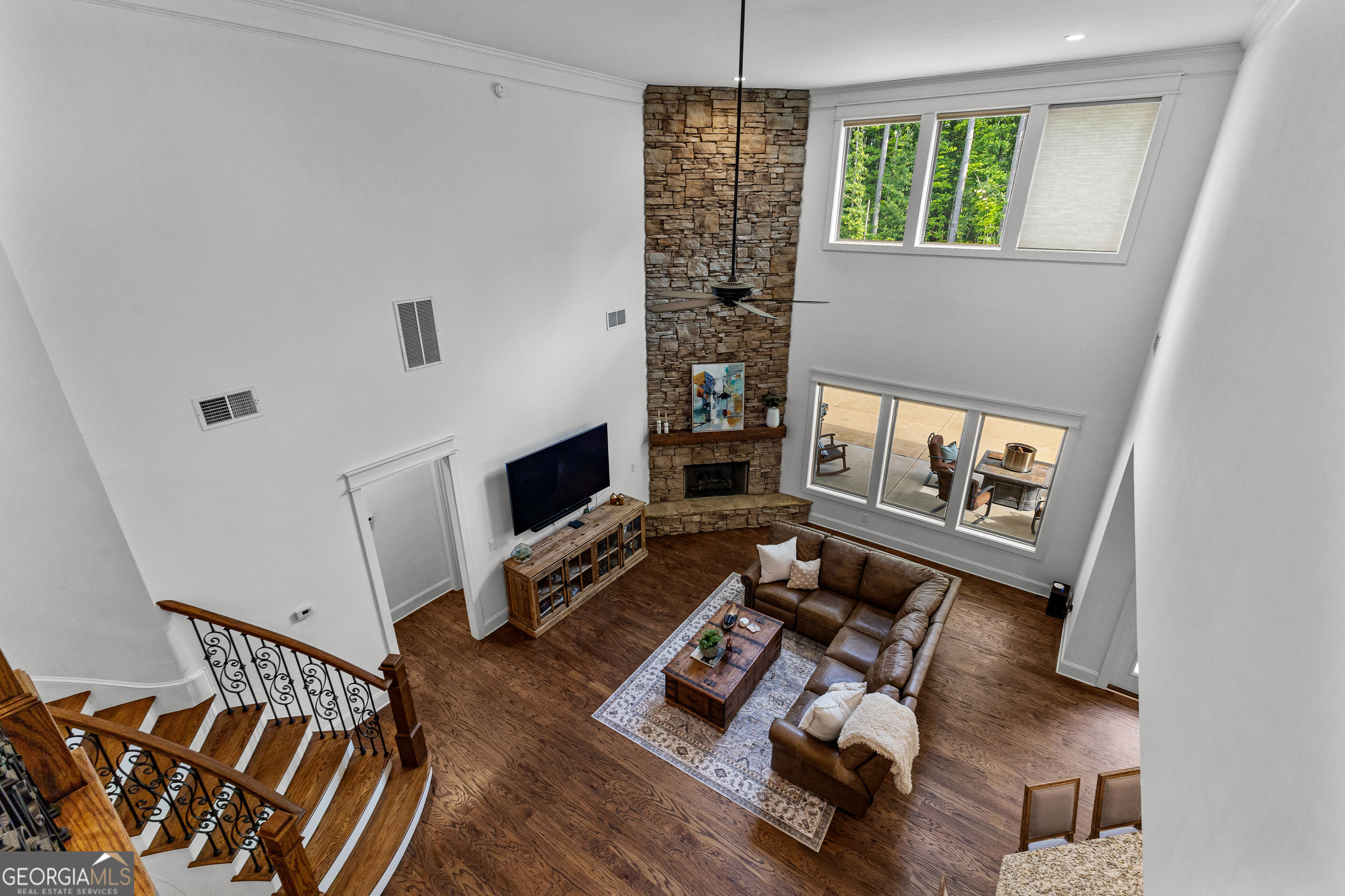 Tyrone, Georgia 30290, United States, 5 Bedrooms Bedrooms, ,5 BathroomsBathrooms,Residential,Pending,151123