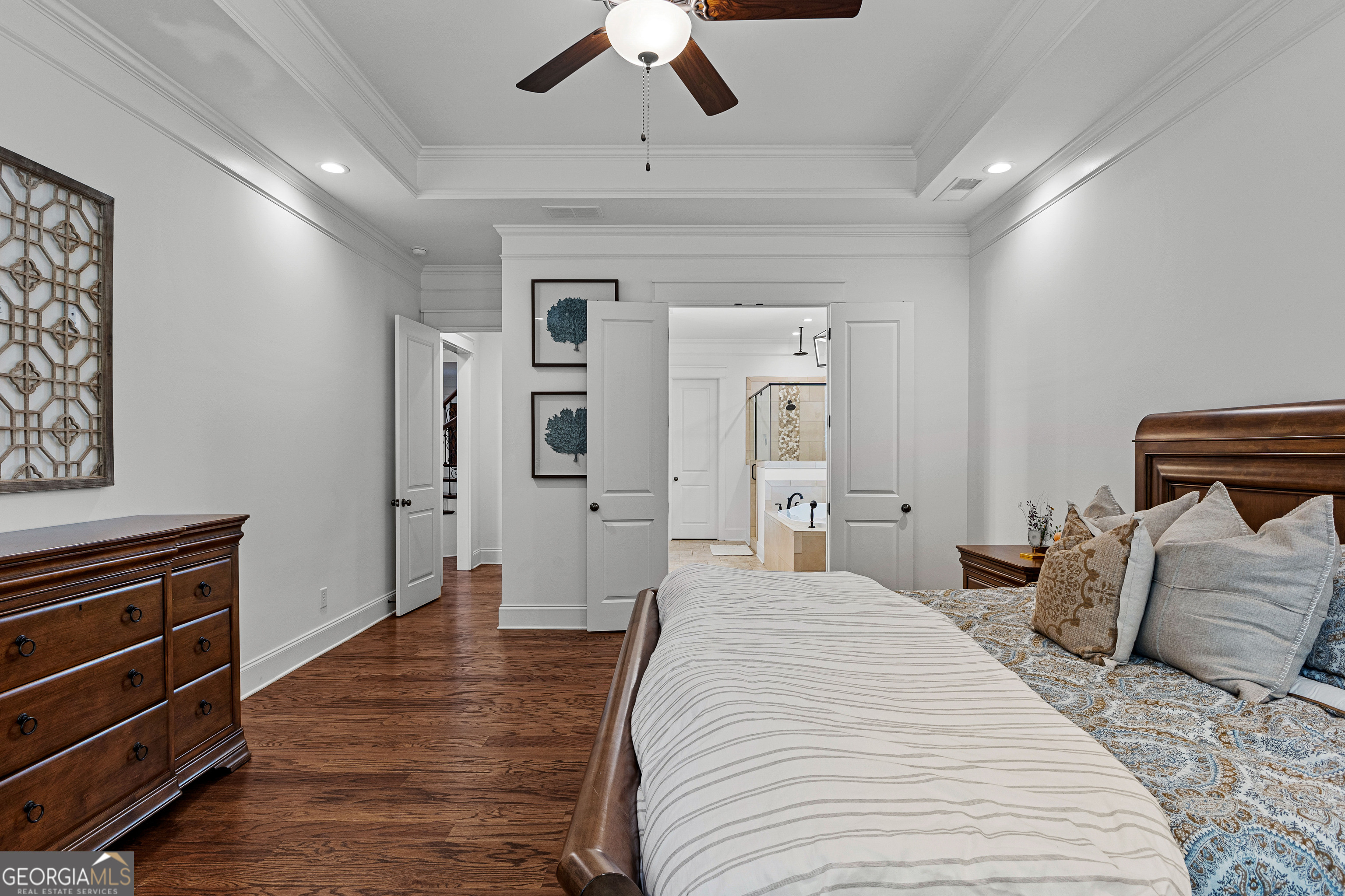 Tyrone, Georgia 30290, United States, 5 Bedrooms Bedrooms, ,5 BathroomsBathrooms,Residential,Pending,151123