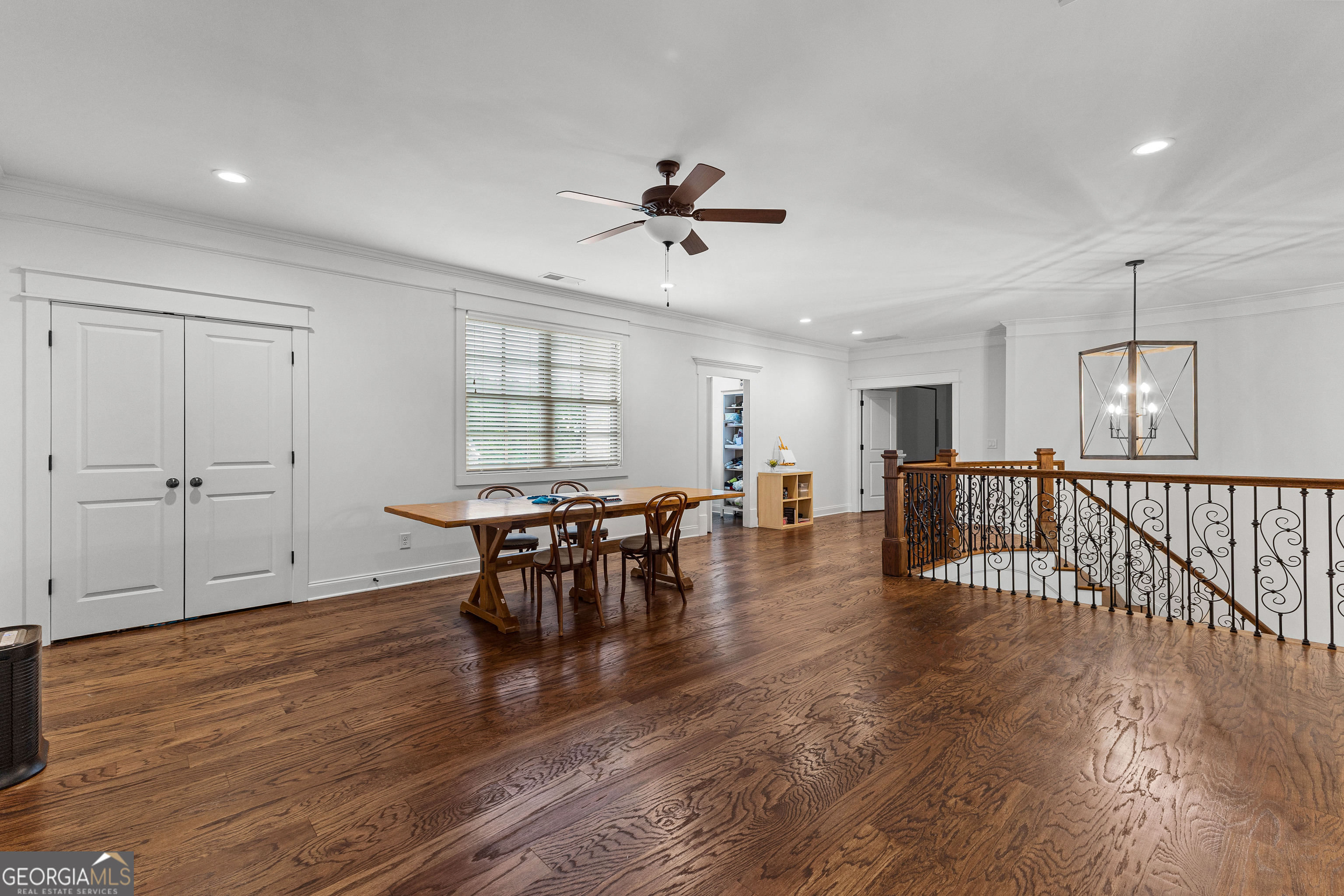 Tyrone, Georgia 30290, United States, 5 Bedrooms Bedrooms, ,5 BathroomsBathrooms,Residential,Pending,151123