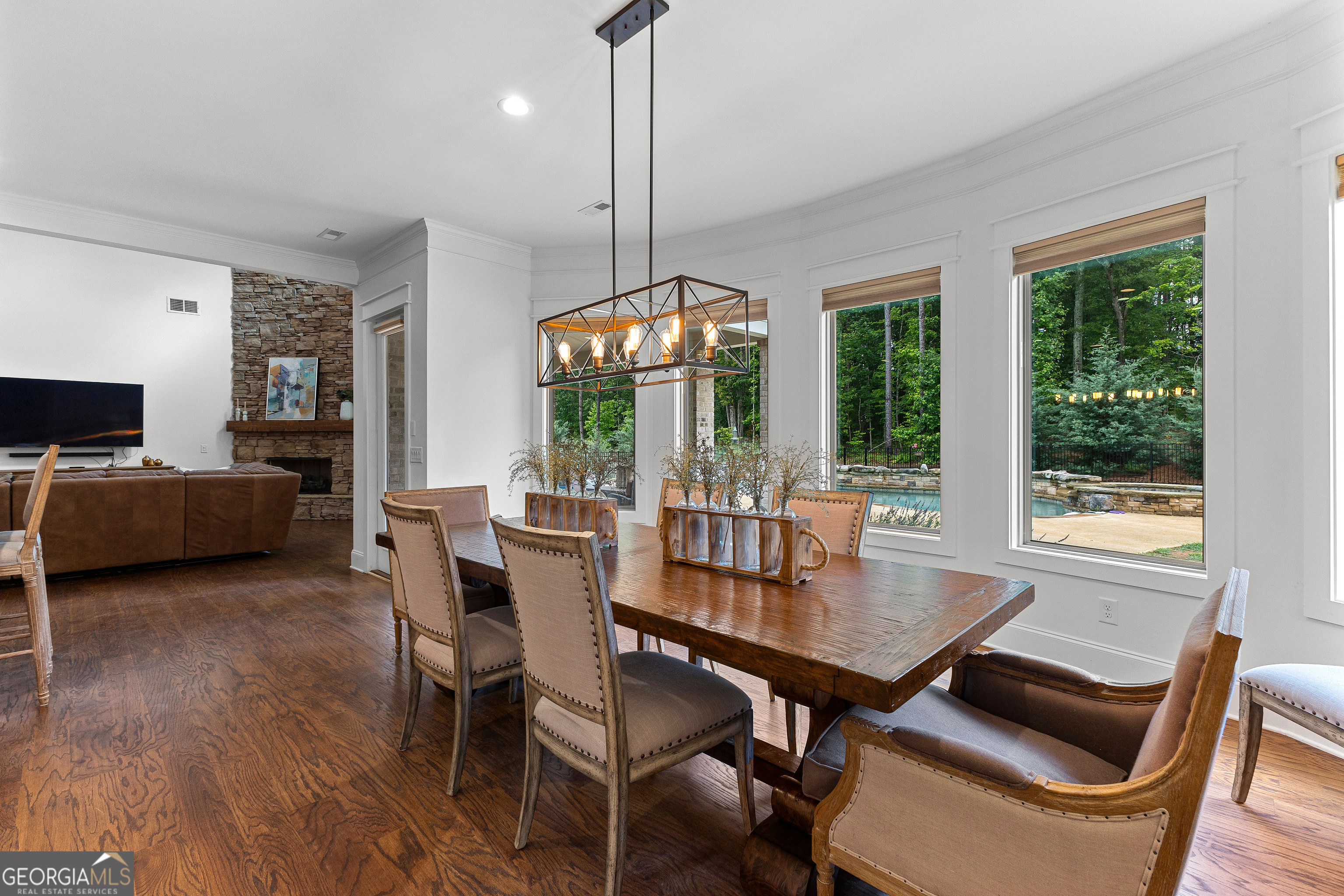 Tyrone, Georgia 30290, United States, 5 Bedrooms Bedrooms, ,5 BathroomsBathrooms,Residential,Pending,151123