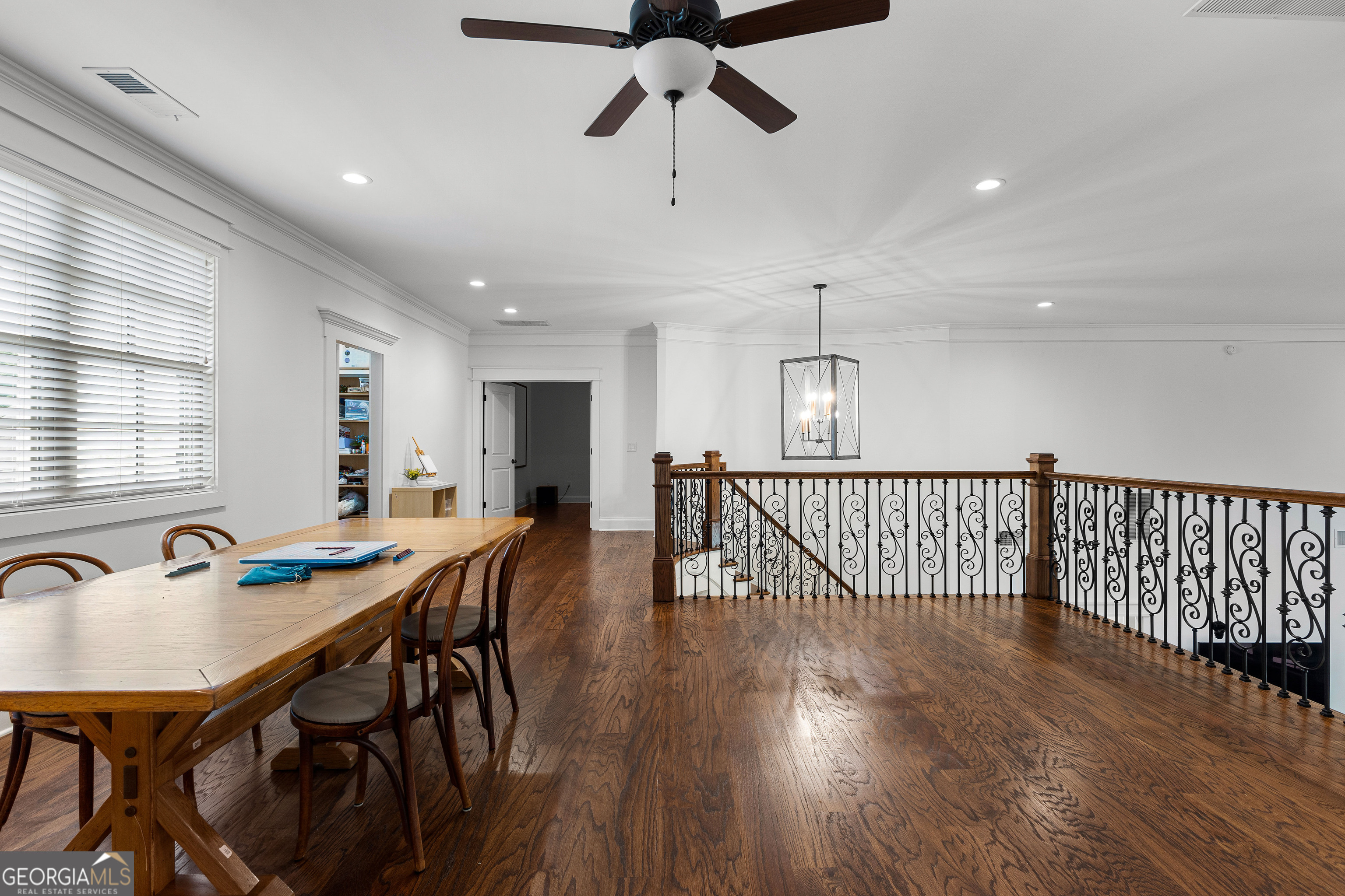 Tyrone, Georgia 30290, United States, 5 Bedrooms Bedrooms, ,5 BathroomsBathrooms,Residential,Pending,151123