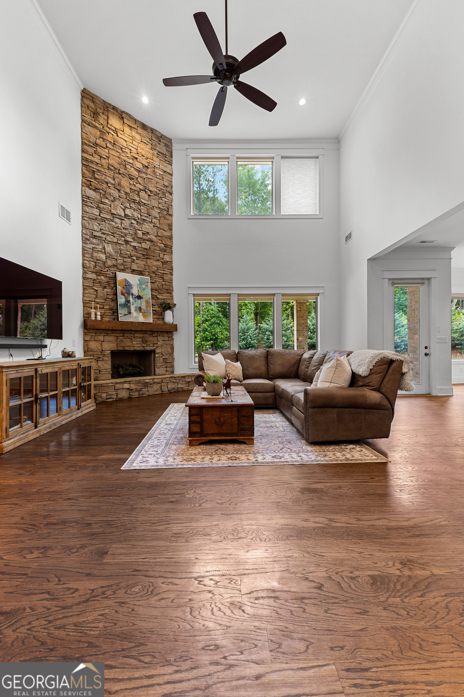 Tyrone, Georgia 30290, United States, 5 Bedrooms Bedrooms, ,5 BathroomsBathrooms,Residential,Pending,151123