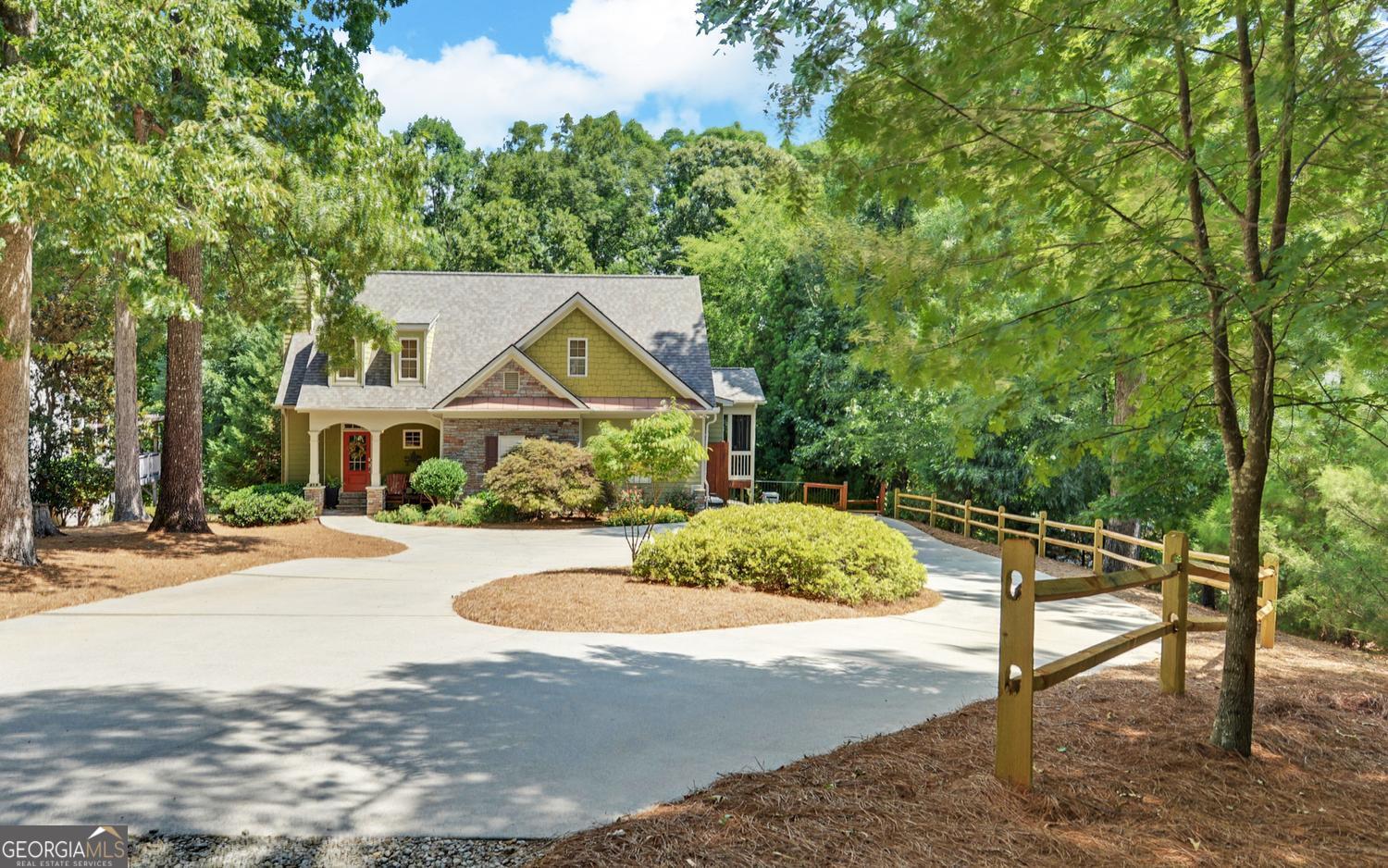 819 Tranquility LN