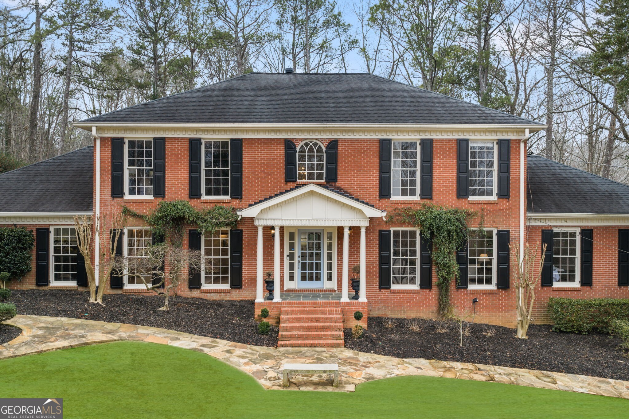 8915 Huntcliff Lake CT