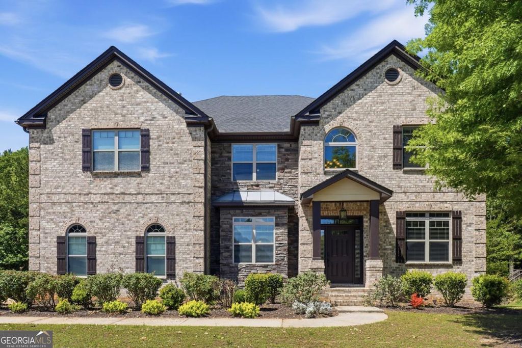 Photo of 271 Learwood Lane, Atlanta, GA 30349 (MLS # 10762614)