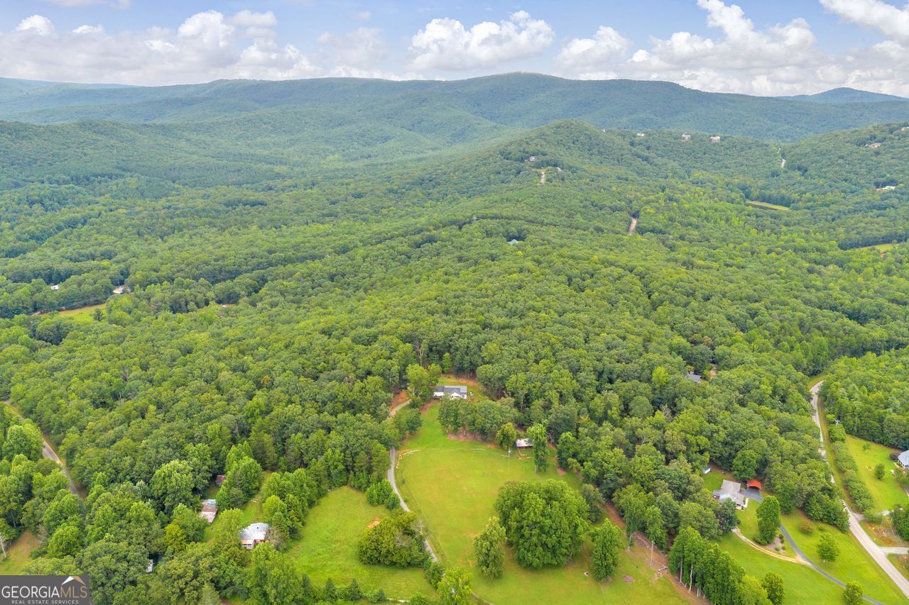 945 HANK FRY RD