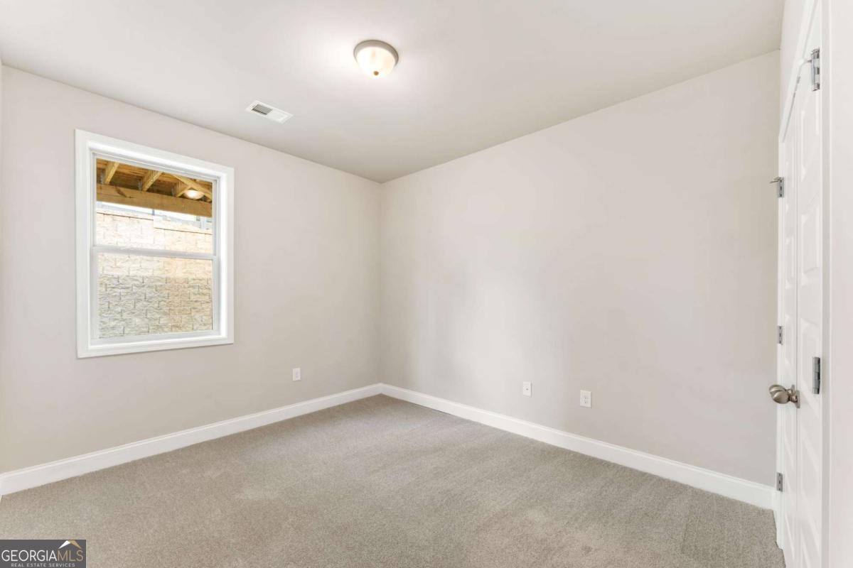 2020 Manor Pointe DR 19