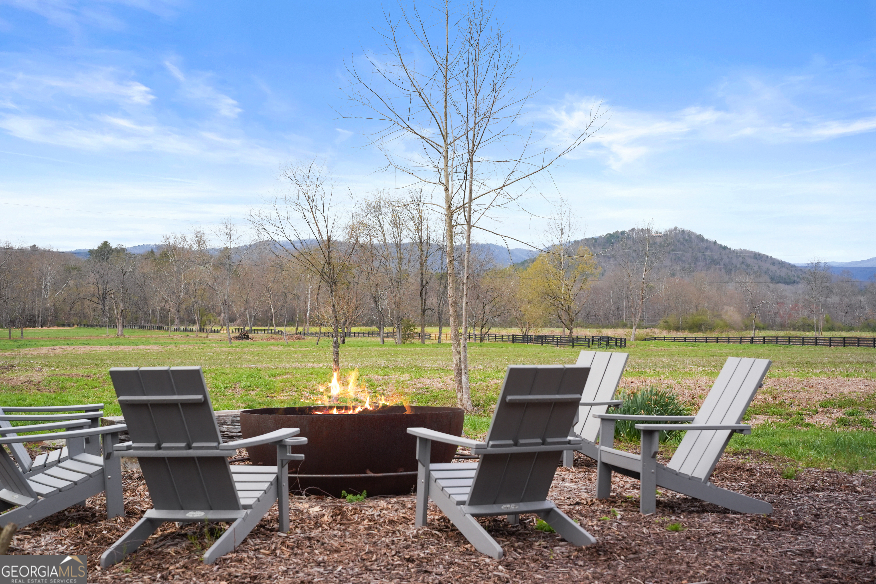 605 Lynch Mountain RD