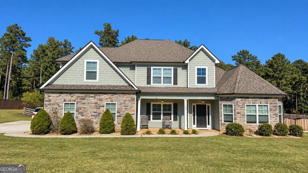 Photo of 79 Indian Trail, Senoia, GA 30276 (MLS # 10867578)