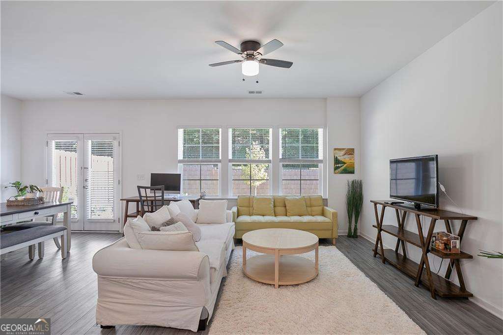 2841 Thames Willow WAY