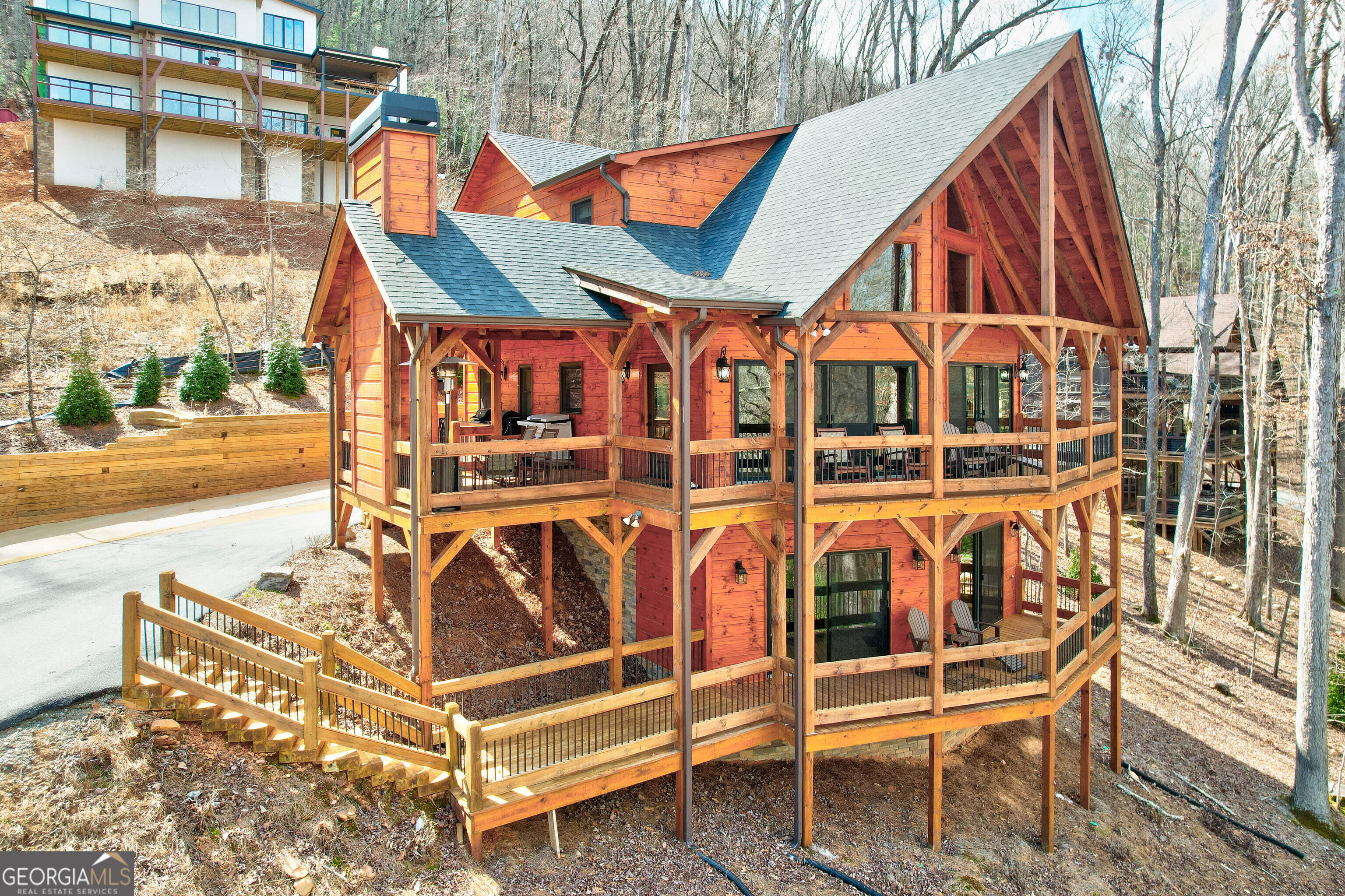 1601 Shady Falls RD
