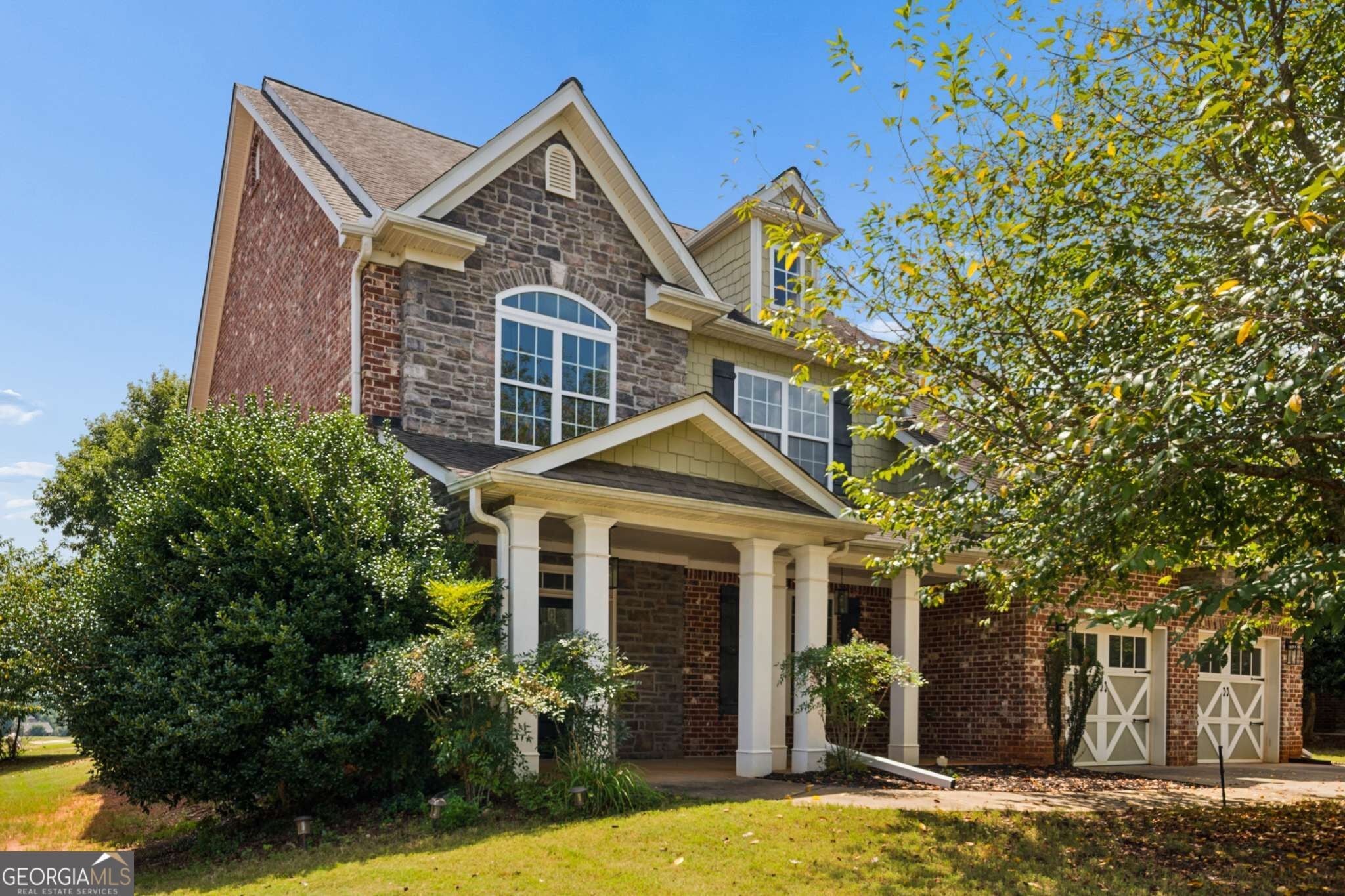3138 Alhambra CIR