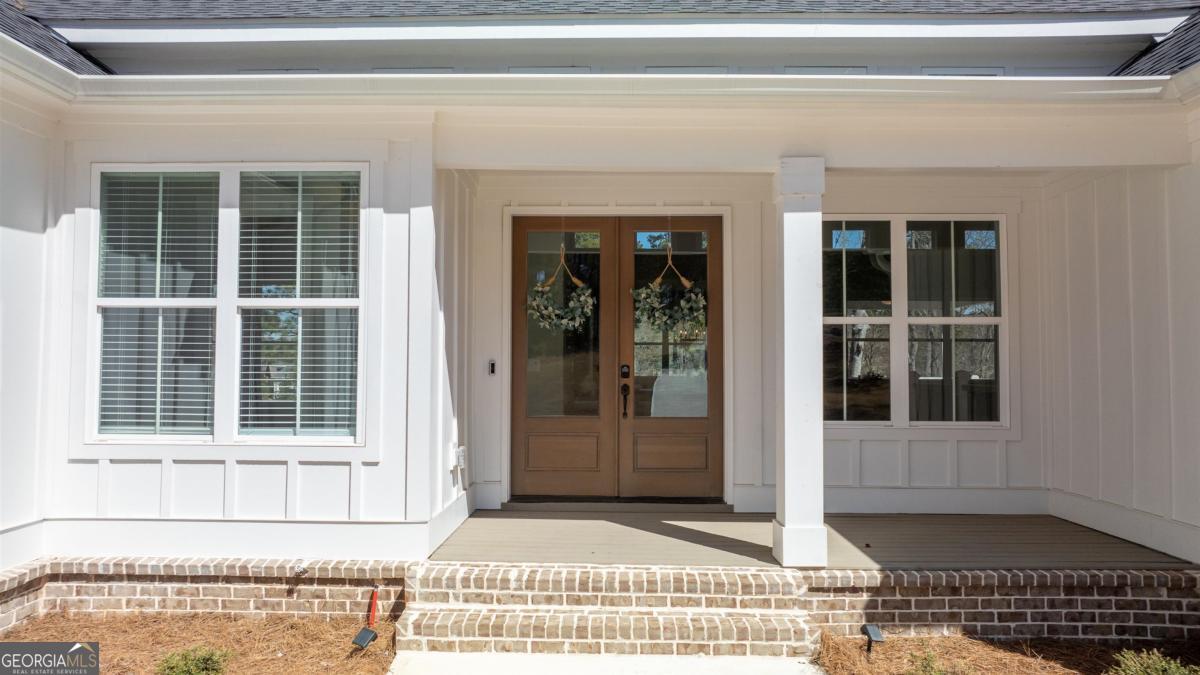 1080 Glen Eagle DR